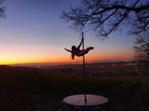 POLE DANCE LYON